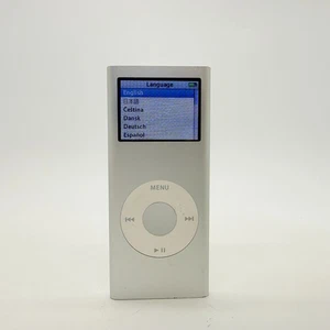 Apple iPod Nano 2a generazione Argento 4GB MP3 A1199 MA426LL/A - Testato - Foto 1 di 7