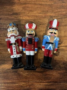 "Juego de 3 imanes cascanueces JSNY vintage de 4,25"" de alto" - Imagen 1 de 6