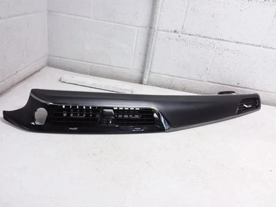 2021 BMW M5 Center Passenger Right Side Airvent Dash Bezel OEM  - Image 1 of 4