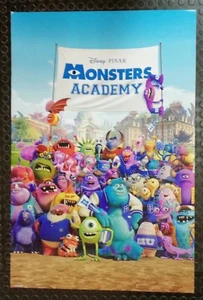82652 Manifesto Cinema 34 - Disney Pixar Monsters Academy - cm 91x60 - Picture 1 of 3