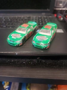 (2) LOOSE, BOBBY LABONTE #18 INTERSTATE BATTERIES MONTE CARLOS, 2004 ACTION 1:64 - Picture 1 of 17