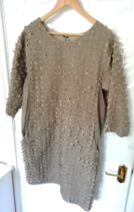 Annette Gortz Gr. 12 (40) beige strukturiertes Etuikleid Lagenlook Taschen Damen - Bild 1 von 10
