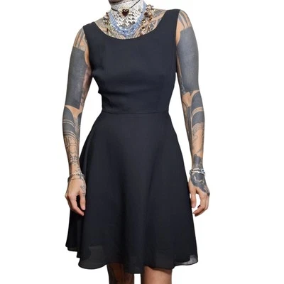 Vestido de Colección Años 90 Vivienne Tam East Wind Code Para Mujer XS LBD Pequeño Vestido Negro  Foto 1 de 4