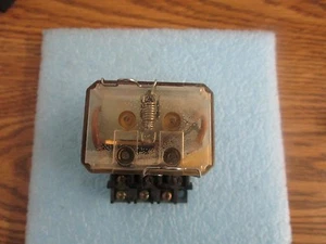 Omron Model: H3G Relay with Base. AC100V, 20A, 250V AC - Picture 1 of 2