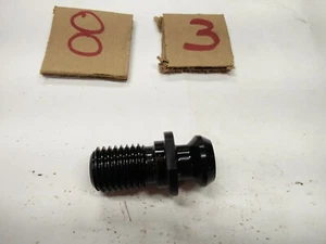 Hohes Drehmoment Halteknopf Zugbolzen 1,00-8 45 Grad Kühlmitteldurchführung JM51047 - Bild 1 von 2