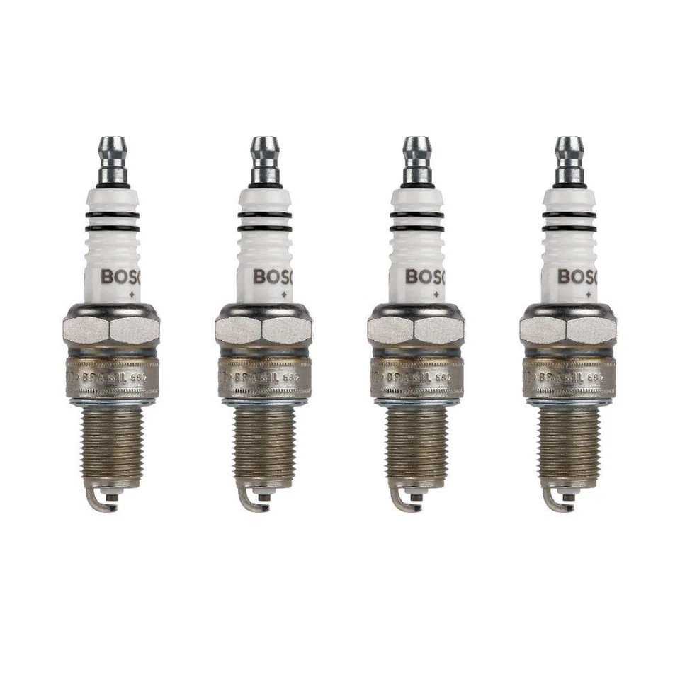 Bosch Super Plus Set of 4 Nickel Spark Plugs For Volvo VW Saab Lotus Fiat Audi - Imagem 1 de 1