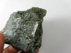 Nr.40 mehrere Berylle sitzen auf der Stufe, aus dem Habachtal - Bild 1 von 8