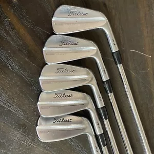 Titleist MB 714 Forged 9, 8, 6, 4, 3 Iron Dynamic Gold X100 TOUR ISSUE RH - Picture 1 of 13