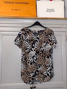 M&S Collection Classy Leopard Print Top Size 10 Tunic Tshirt Jumper Animal - Picture 1 of 7