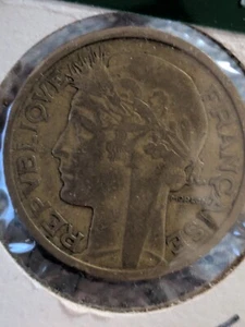 France, Modern Republics, 1938 2 Francs - Picture 1 of 2