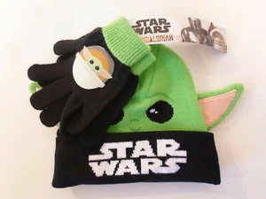 Disney Star Wars 2pc Youth Kids Beanie Hat & Glove Set Yoda Mandalorian New - Picture 1 of 1