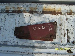 INTERNATIONAL/FARMALL CUB HOOD SIDE PANEL - Picture 1 of 3