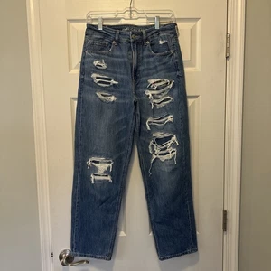NWT American Eagle Mom Straight Jean SZ 8 Reg Distressed Plaid Peekaboo Patch - Picture 1 of 11