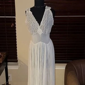 Vintage Nachthemd/Maxikleid weiß Spitze und Crinkle Chiffon - sexy Boho Chic - Bild 1 von 7