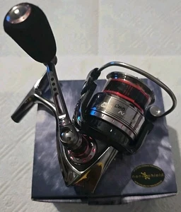 Abu Garcia Rolle Revo Neos 30s Neu, Unbenutzt. Rarität! - Bild 1 von 13