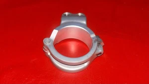 14 2013-2015 DUCATI PANIGALE 899 LEFT FRONT HANDLEBAR CLAMP OEM - Picture 1 of 6