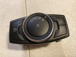 Interruptor de control de faros Ford Focus 2012-2018 CM5T-13A024-BA - Imagen 1 de 9