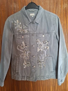 Jeansjacke, Gr. 38, hellgrau, silberfarb. Applikationen/Aufnäher,"Brookshire" - Bild 1 von 17