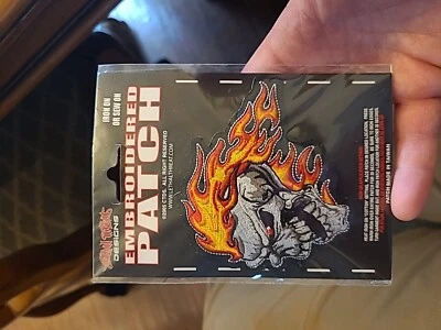 Patch bordado ameaça letal caveira flamejante novo motociclista heavy metal - Imagem 1 de 2