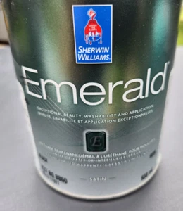 Sherwin Williams Emerald Urethane Trim Enamel, Satin, Black, 938 ml - Picture 1 of 4