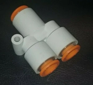 SMC push-to-connect, one touch Y union for 3/8" tube - Picture 1 of 3