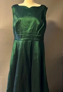Modcloth Fit Flare Dress Women's 18 Green Shimmering Sleeveless Cocktail - Picture 1 of 4