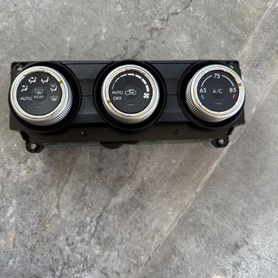 Interruptor de control de clima térmico Subaru XV 2015-2017 Crosstrek OEM 72311FJ620 Foto 1 de 4