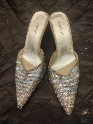 Zapatos Madeline Tacones Talla 8 Medianos Plata Lentejuelas Foto 1 de 4