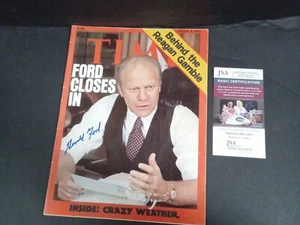 Gerald Ford signiert 1976 Time Magazine "Ford Closes In" Cover - JSA COA -1 # - Bild 1 von 4