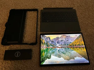 2021 Dell Latitude 13 7320 i5-1140G7 8GB 256GB SSD 13" FHD+ Touch with EXTRAS!!! - Picture 1 of 3