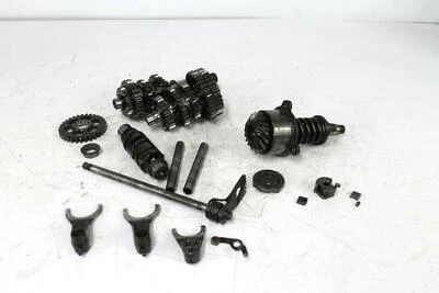 01-04 SUZUKI INTRUDER VOLUSIA 800 VL800 ENGINE MOTOR TRANSMISSION TRANNY GEARS - Image 1 of 4