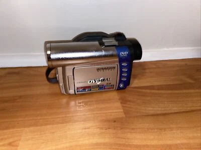 AS-IS Hitachi DZ-MV350A DVD CAM/SD Camcorder FOR PARTS Untested - Image 1 of 4