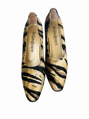 Zapato de salón de terciopelo con estampado de tigre y tacón bloque YSL para mujer talla 8 estrecho cuero Italia Foto 1 de 4