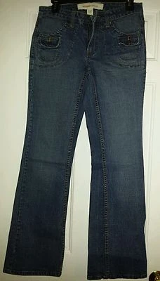Girls mossimo dark denim jeans size 7. Front pocket  flared leg  - Изображение 1 из 4