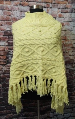 PONCHO SHAW TEJIDO CABLE AMARILLO VINTAGE ENVOLTURA talla L/XL FLECOS CREMALLERA CUELLO ALTO  Foto 1 de 4