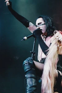 Fotografía Marilyn Manson 4" x 6" vintage - Imagen 1 de 1