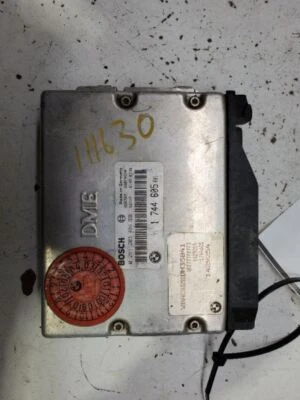 1995-1996, BMW 740I, módulo de control electrónico, número de pieza-1 744 605 Foto 1 de 4