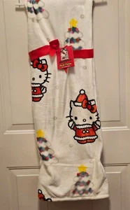 2023 New Hello Kitty Christmas Plush Throw/Blanket - Picture 1 of 1