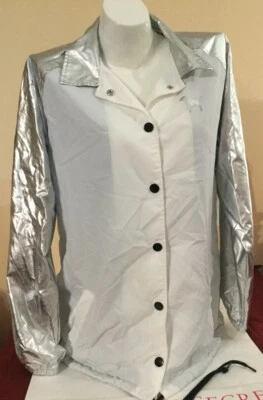 CHAQUETA CORTAVIENTOS VICTORIAS SECRET ROSA PLATEADA Y BLANCA A PRESIÓN MED F3614 NUEVA CON ETIQUETAS Foto 1 de 2