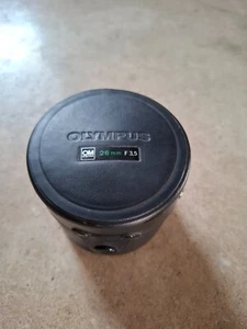 Olympus OM 28mm F 3,5 lens case - Photo 1 sur 2