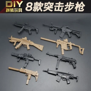1/6 BattleField4 MP7 UZI MP40 HK53 KRISS MK18 MP5 rifle PISTOLA 8 PIEZAS - Imagen 1 de 12