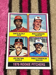 1976 O-PEE-CHEE RC #589 MIKE FLANAGAN & ALCALA & TORREALBA NM ROOKIE PITCHERS! - Photo 1 sur 2