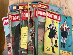 Revistas mensuales de fútbol de Charles Buchan - Años 50 Años 60 Años 70 PUBLICACIÓN GRATUITA - Imagen 1 de 107