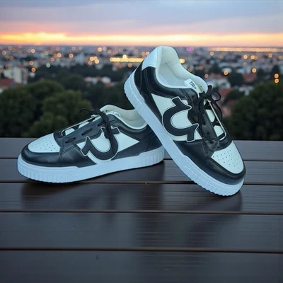 True Religion Stasha Sneakers Women’s 10 Black White Low Top Chunky Sole Shoes - Image 1 of 4