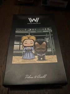 Westwood Dolores und Arnold Lootcrate Super EmoFriends - Bild 1 von 5