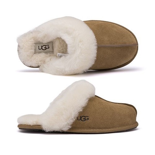 Ugg CHE Ciabatte donna 1106872 46623138