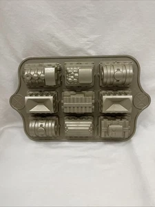 Nordic Ware Train Cake Pan - Heavy Duty Pan - 9 Mini Train Car Cake Molds - Picture 1 of 4