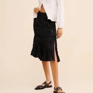 Free People Maeve Silky Midi Skirt Women's Size Medium Black Tie Bow Tiered Boho - Picture 1 of 8