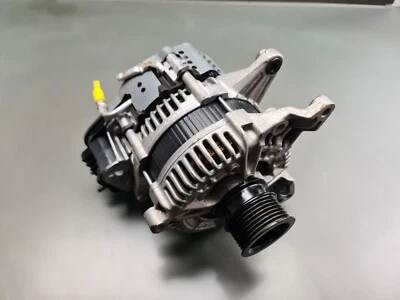 Orig Mercedes C238 W205 E-Class Alternator Mercedes Alternator A2649001000 - Image 1 of 4