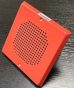 Altavoz Wheelock E-70 con parrilla cuadrada roja - Imagen 1 de 5